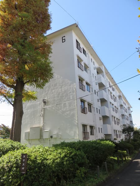 ガーデン山団地6号棟 2