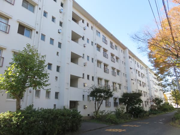 ガーデン山住宅団地 4