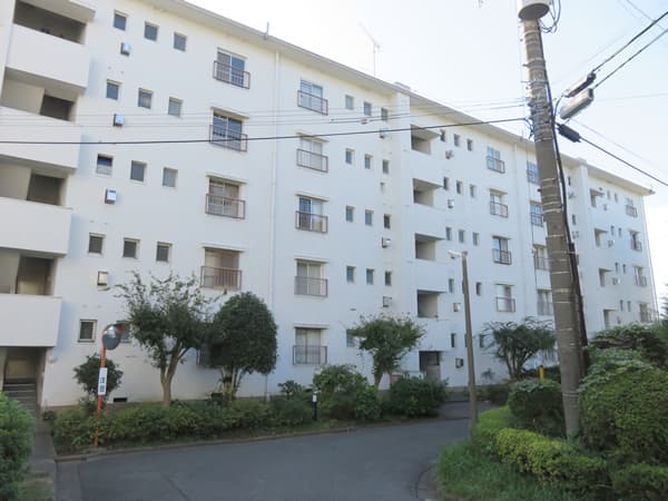 ガーデン山団地10号棟 4