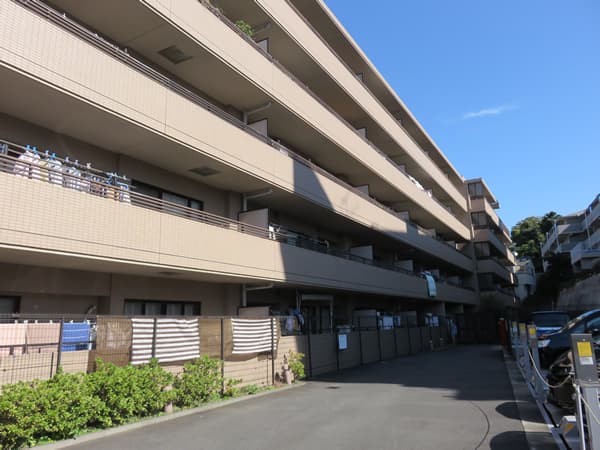 コスモ三ツ沢ガーデン山 2