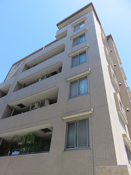 ヴェルビュ横浜反町 9