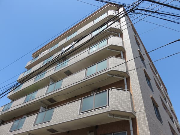 アールヴェール横浜反町 1