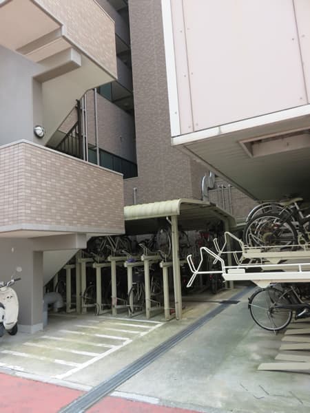 ライオンズマンション反町公園 22