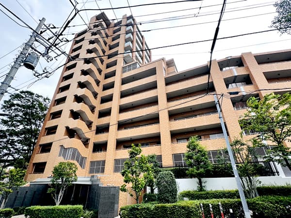 ブリリア成増アーバンテラス 1