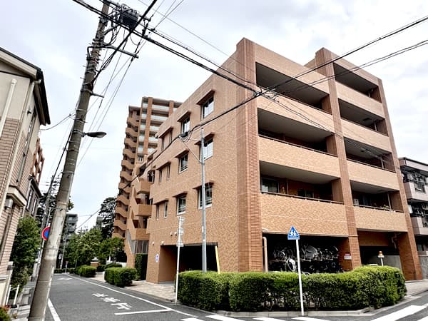 ブリリア成増アーバンテラス 3