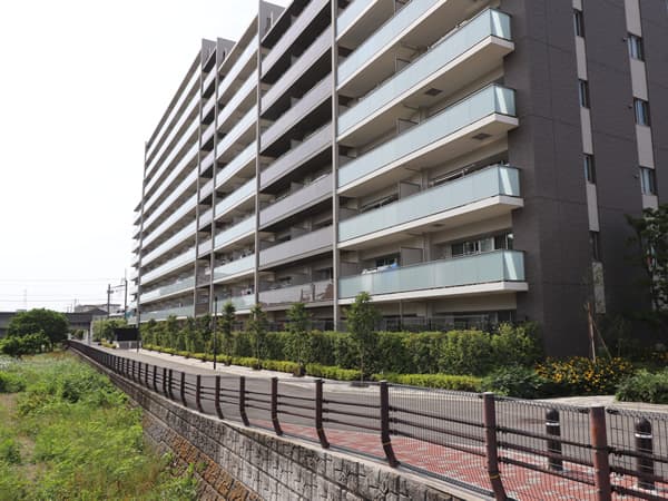 ルフォン久米川武蔵野けやきの杜 3