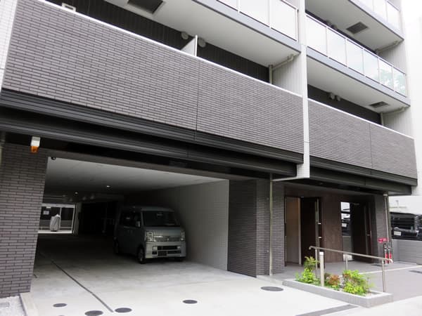 ジェノヴィア新横浜スカイガーデン 9