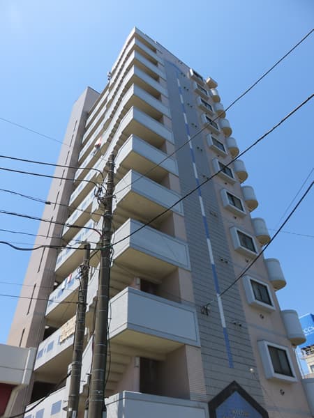 スカイコート神奈川新町 2