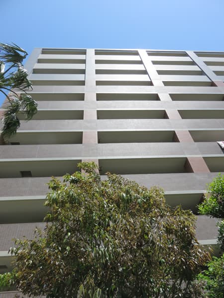 ライオンズマンションセントワーフ横濱パームコート 9