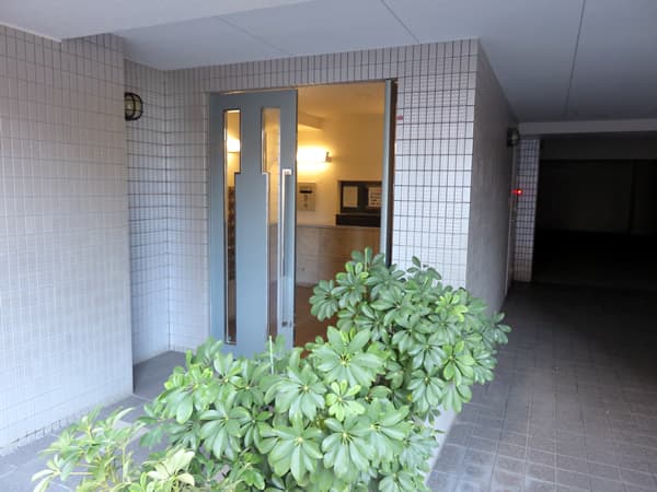 マリーヌ伊勢佐木 4