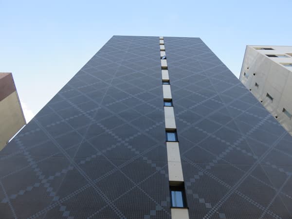 ズーム横浜イースト 9