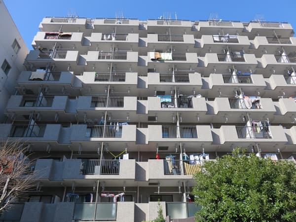 メイツ伊勢佐木長者町 3