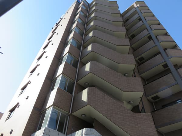 グランドガーラ横浜伊勢佐木町 4