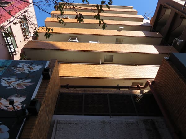 ライオンズマンション伊勢佐木町 1