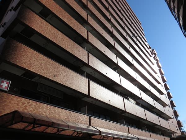 ライオンズマンション初台 4