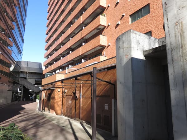 ライオンズマンション初台 6