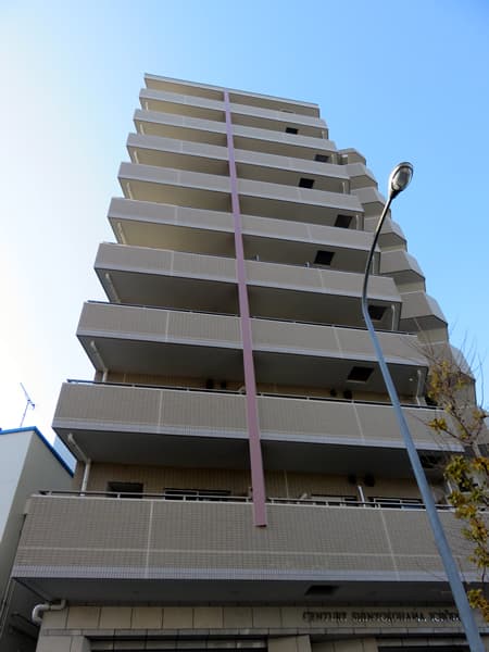 センチュリー新横浜いちょう通り 2