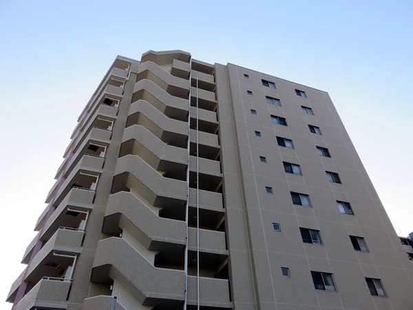 センチュリー新横浜いちょう通り 7