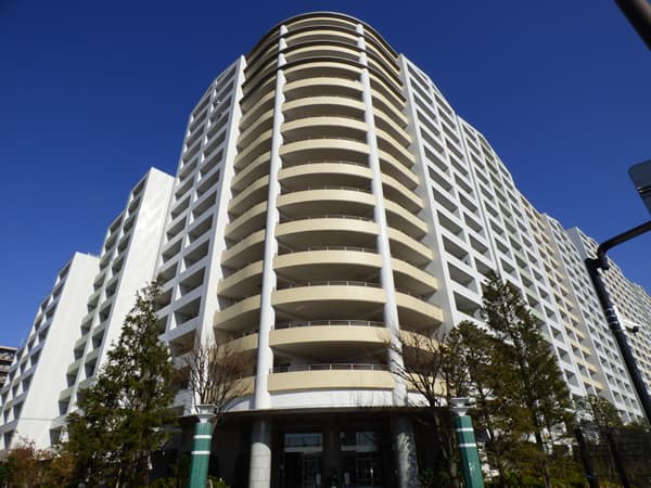 ガーデンセシア参番館 1