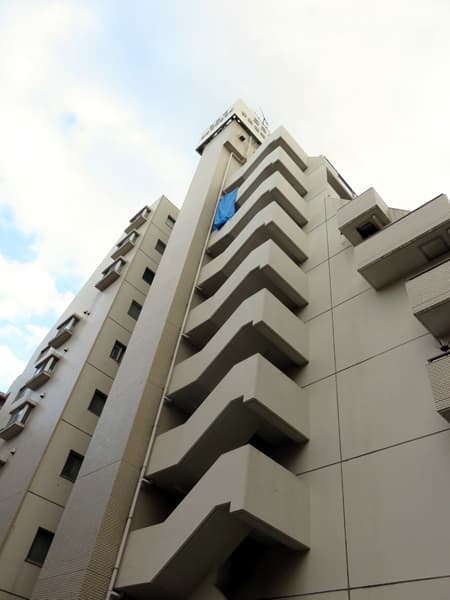 コスモ伊勢佐木長者町 4