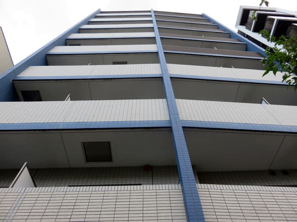 グランフォース横浜伊勢佐木町 1