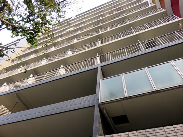 プレールドゥーク横浜サウス 1