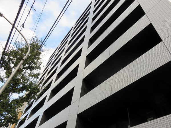 フェニックスヨコハマスクエア 1