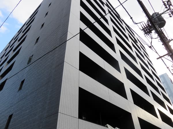 フェニックスヨコハマスクエア 4