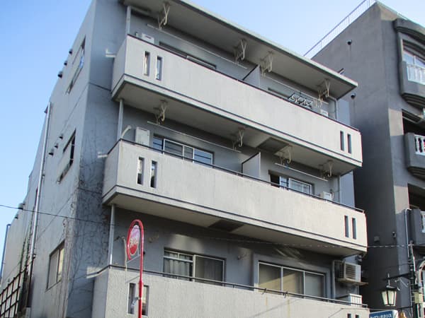 ニュービラ東中野 1