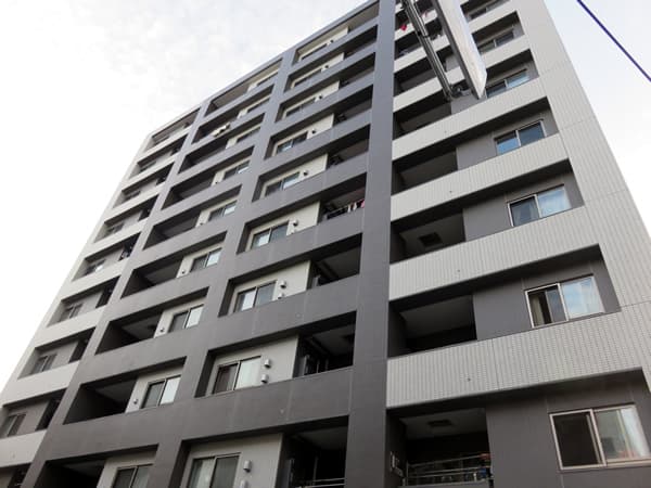 プレシス関内千歳公園 1