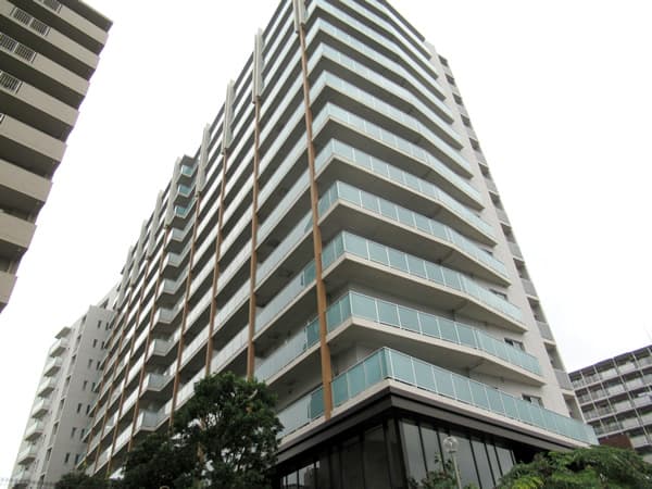 ブリリア辰巳キャナルテラス 3