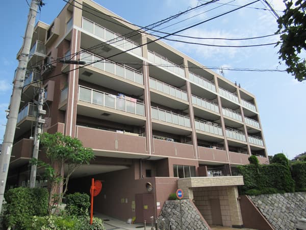 ライオンズグローベル逗子の丘 1