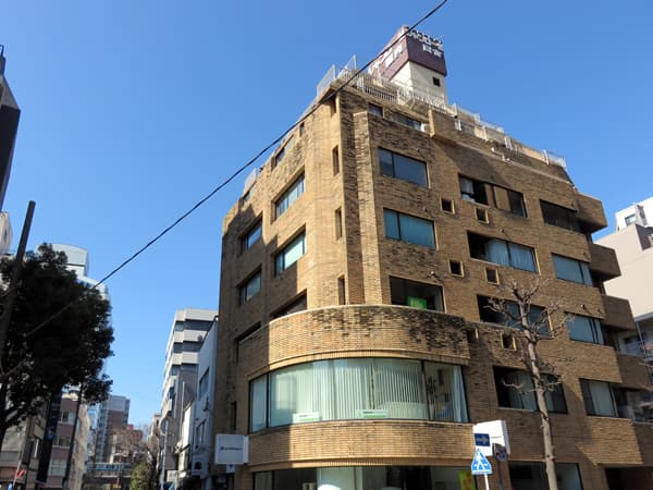 シャンローゼ関内 1