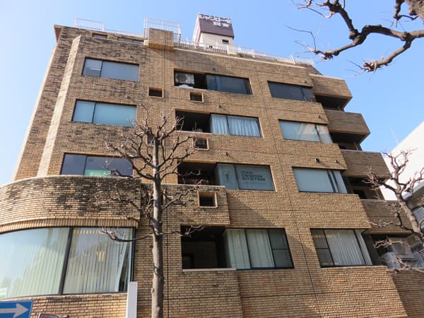 シャンローゼ関内 3