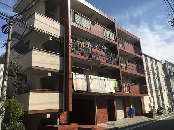 セザール第2鶴見 1