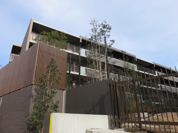 ザ・パークハウスあざみ野一丁目 1