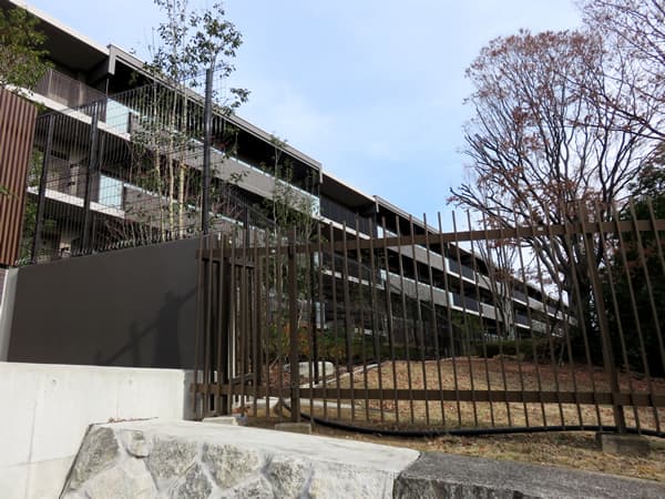 ザ・パークハウスあざみ野一丁目 2