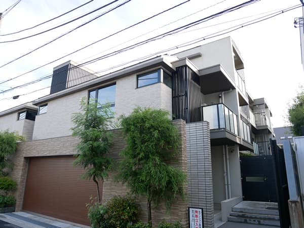 リリーゼ目白近衛町 3