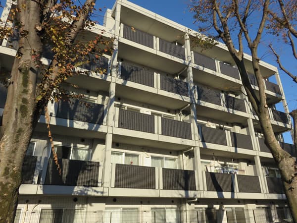 シャルムコート相模原 1