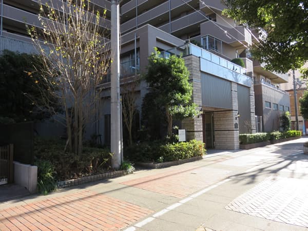 日神パレステージ西門公園通り 8