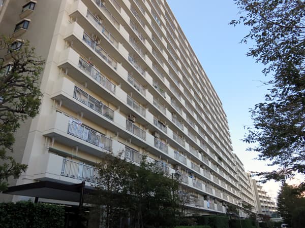 狛江セントラルハイツ3号棟 2