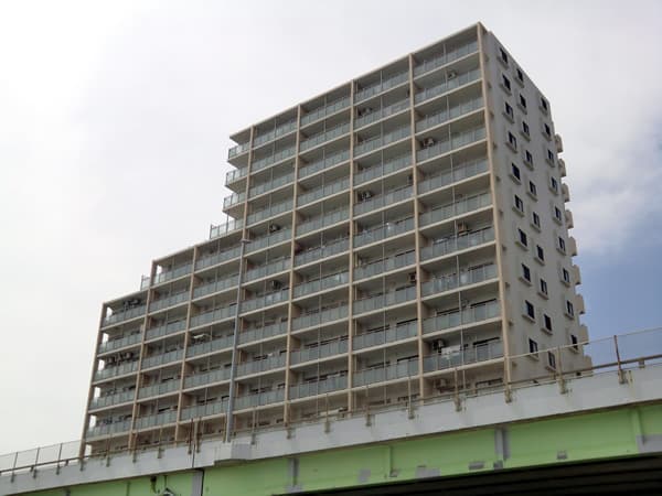 ロータリーパレス国府津 1