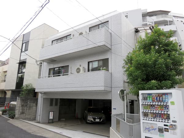 ラミアール白金台 1