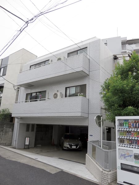 ラミアール白金台 2