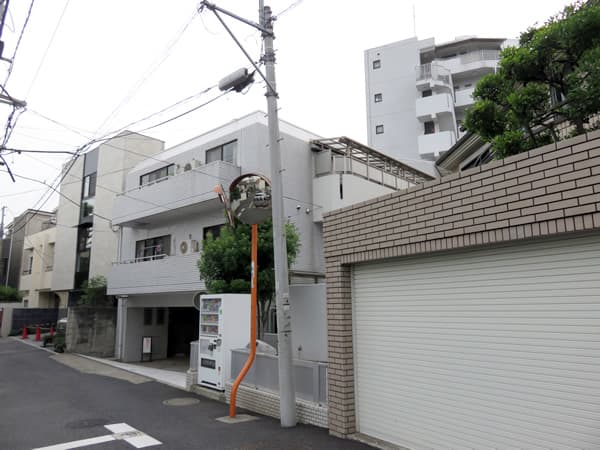 ラミアール白金台 3