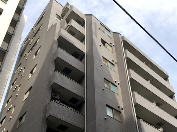 エクセルシオール新宿 1