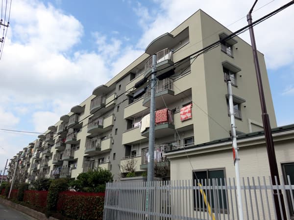 相模台ハイツA号棟 1