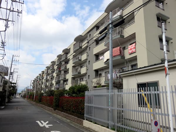 相模台ハイツA号棟 2