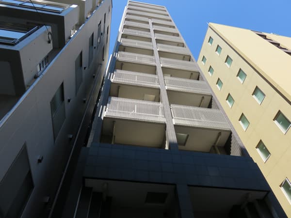 ガリシア九段下ライズ 1