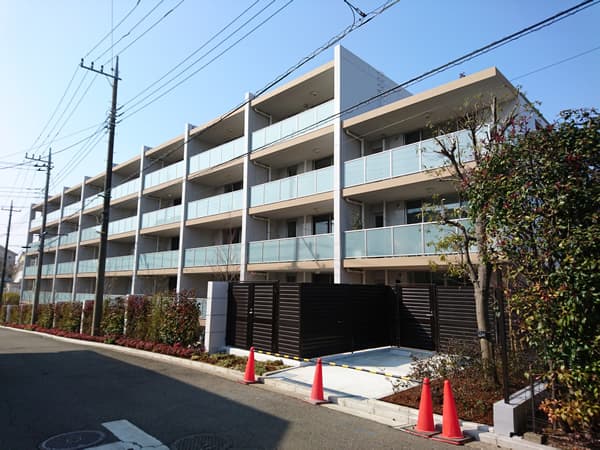 アデニウムたまプラーザ 1